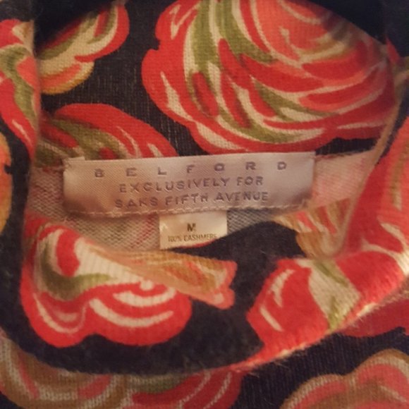 Women's cashmere cowl neck sweater - Picture 2 of 3